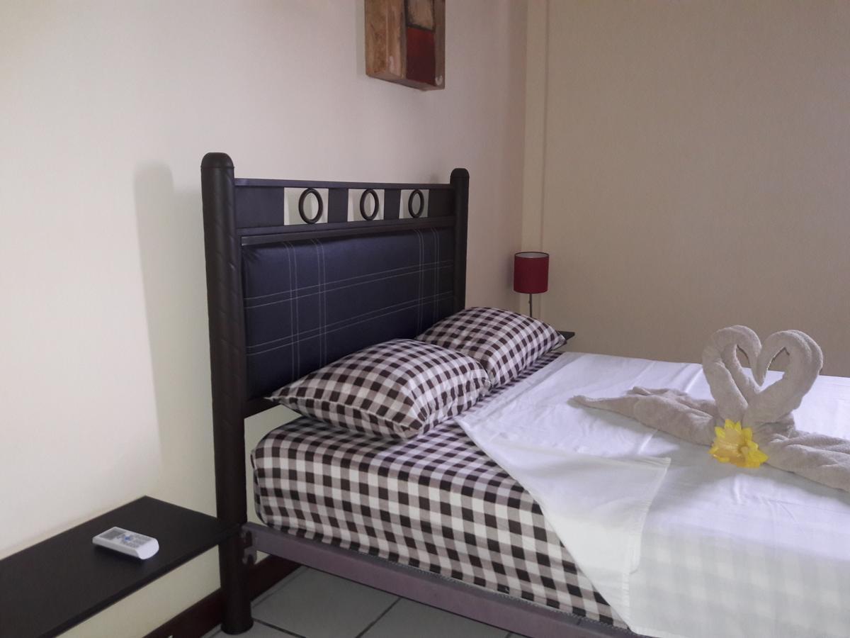 Alme Hostel ปลายาเดลการ์เมน ภายนอก รูปภาพ